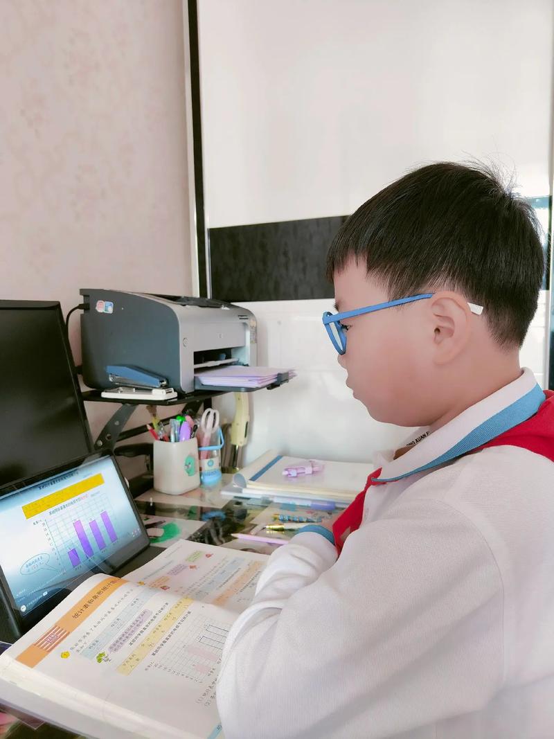 疫情下的难忘经历：洗手、保暖、饮食与上网课的改变