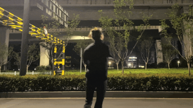 买赞入口-秒赞网mz-抖音赞购买渠道_抖音深度内容情感共鸣_小红书明星朋友圈影视综