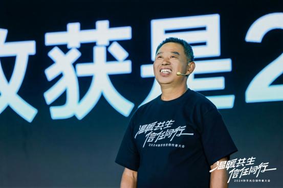 快手创作者扶持_算法工具赋能创作者成长_抖音涨粉-快手赞购买-快手赞